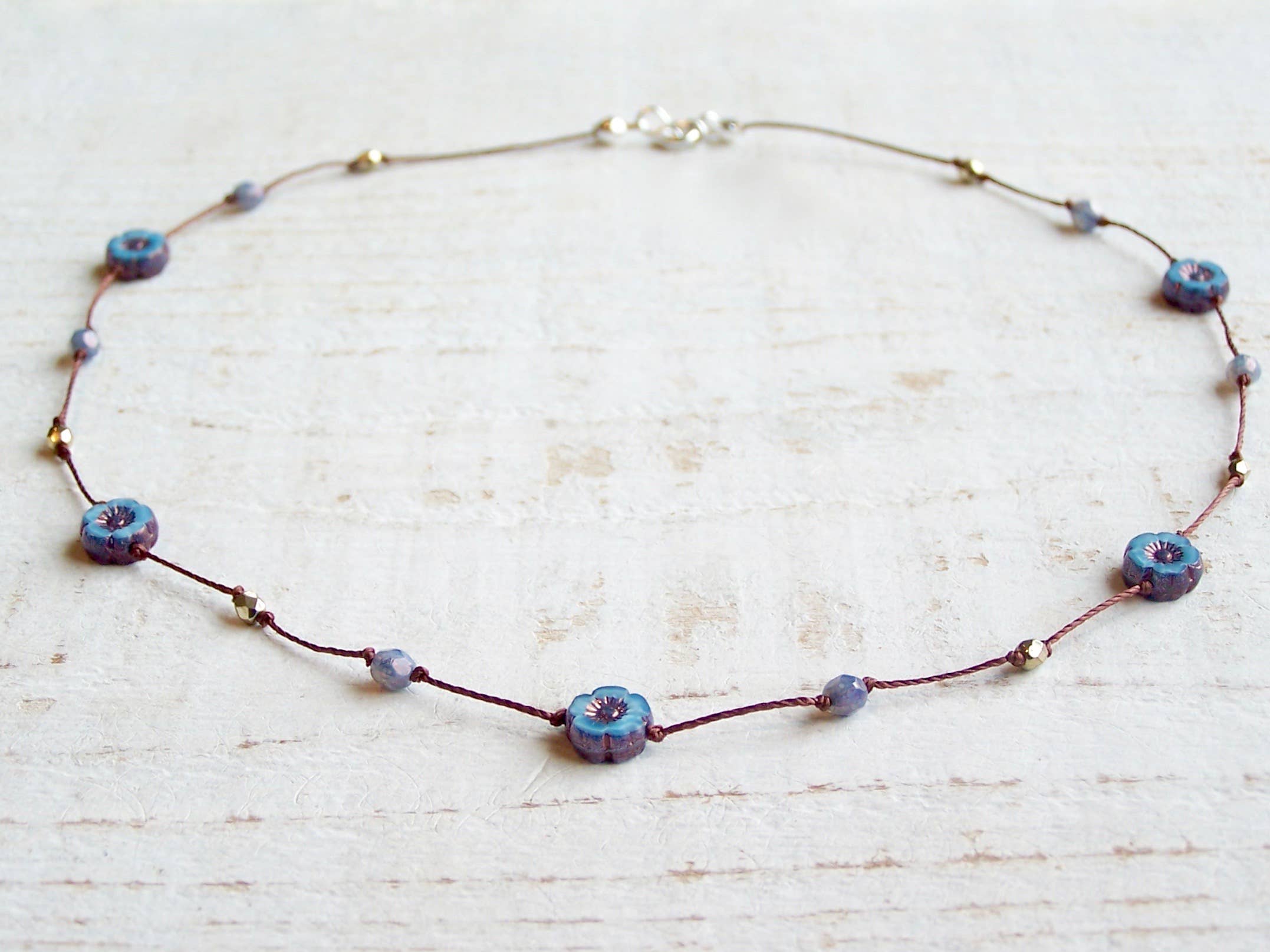 Jo Bird Jewelry - Venta al por mayor Collares de cuentas/perlas - Collar Petit Hibiscus3