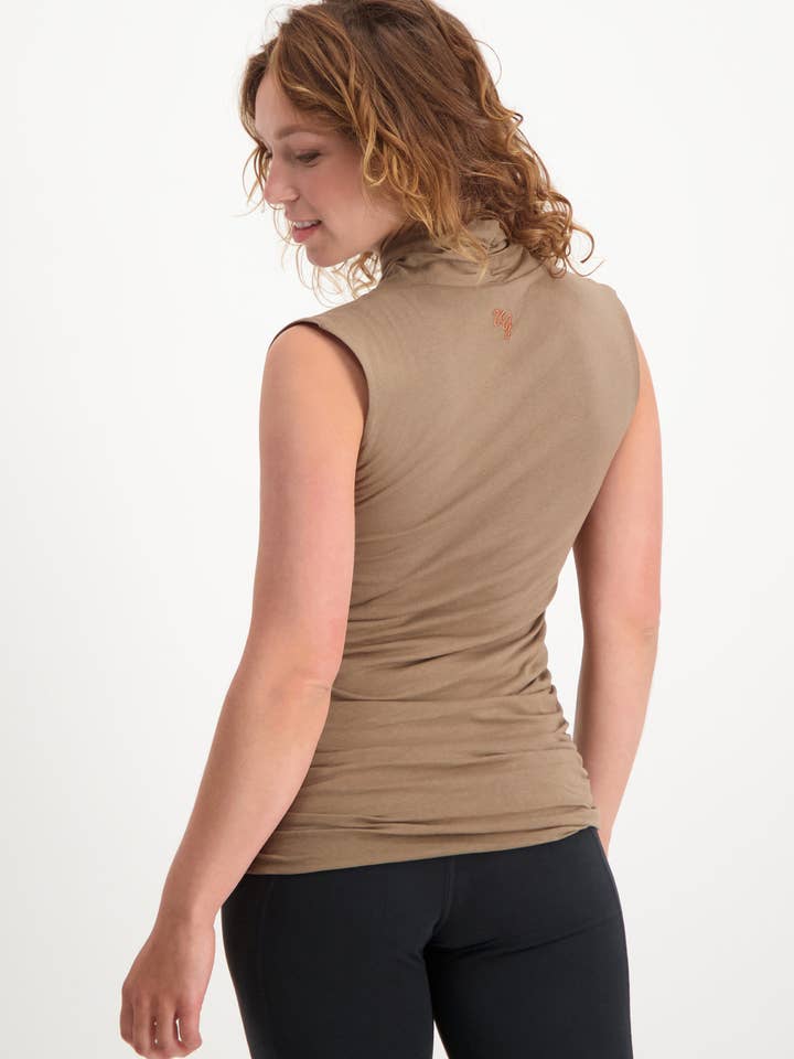 Urban Goddess - Venta al por mayor Camiseta deportiva - Mujer - Top de yoga Good Karma - Cacao Inca