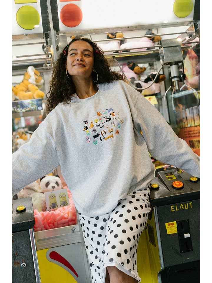 Limpet Store – wholesale Sweatshirt – Women's – Dogs Are Cool Embroidered Sweatshirt9