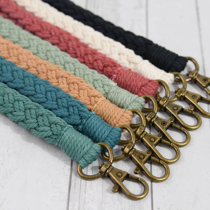 SoapElenGlen - Wholesale Keychain - Women's - Boho Macrame Keychain, Braided Macrame Wristlet6
