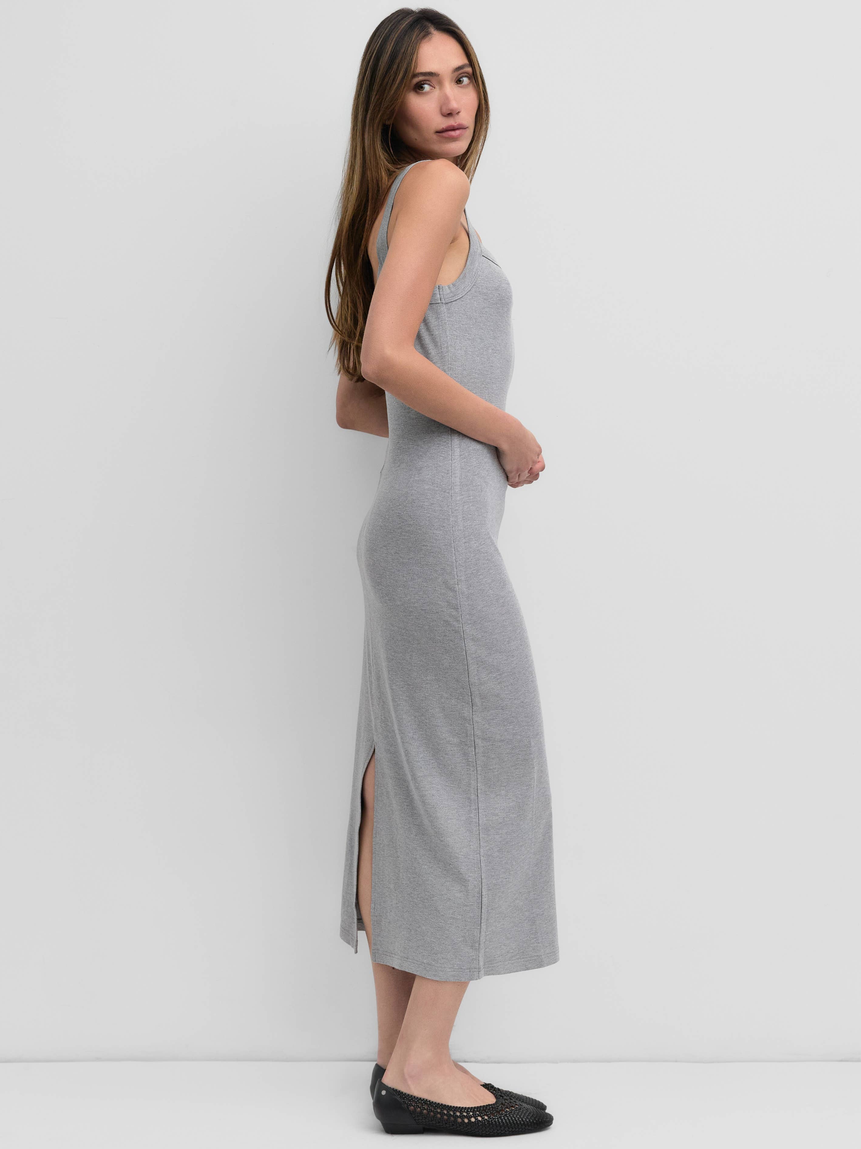 MOD REF - Vendita all'ingrosso Vestito - Donna - Abito The Marlow | Abito aderente a costine6