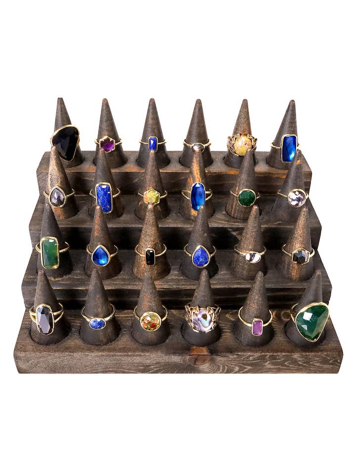 Confezione da 24 pezzi di anelli semipreziosi - Taglie 6,7,8 a $13,00 cadauno. per la vendita all'ingrosso da parte di Zoey Simmons