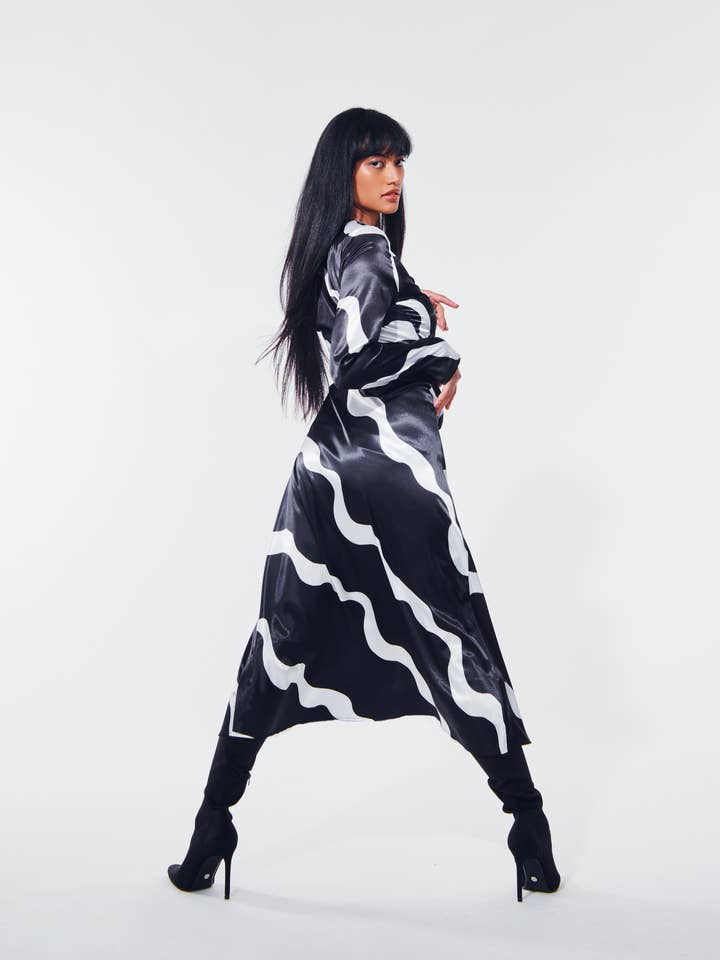 IKA Paris - Wholesale Dress - Women's - The Zazaza Shadows Dress2