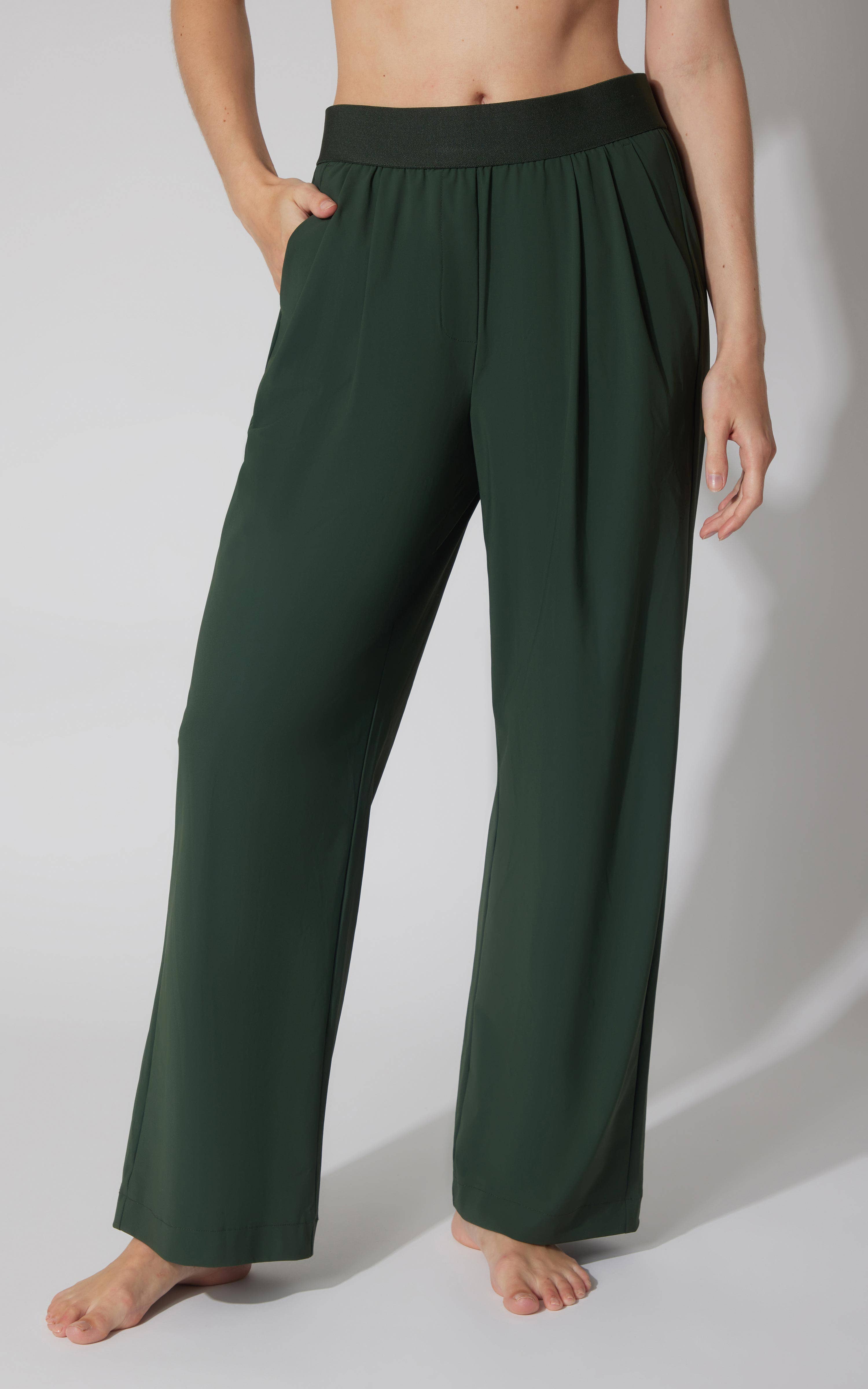 90 Degree by Reflex & Yogalicious - Wholesale Pants - Women's - Women's Wide Leg Pants with Exposed Waistband1