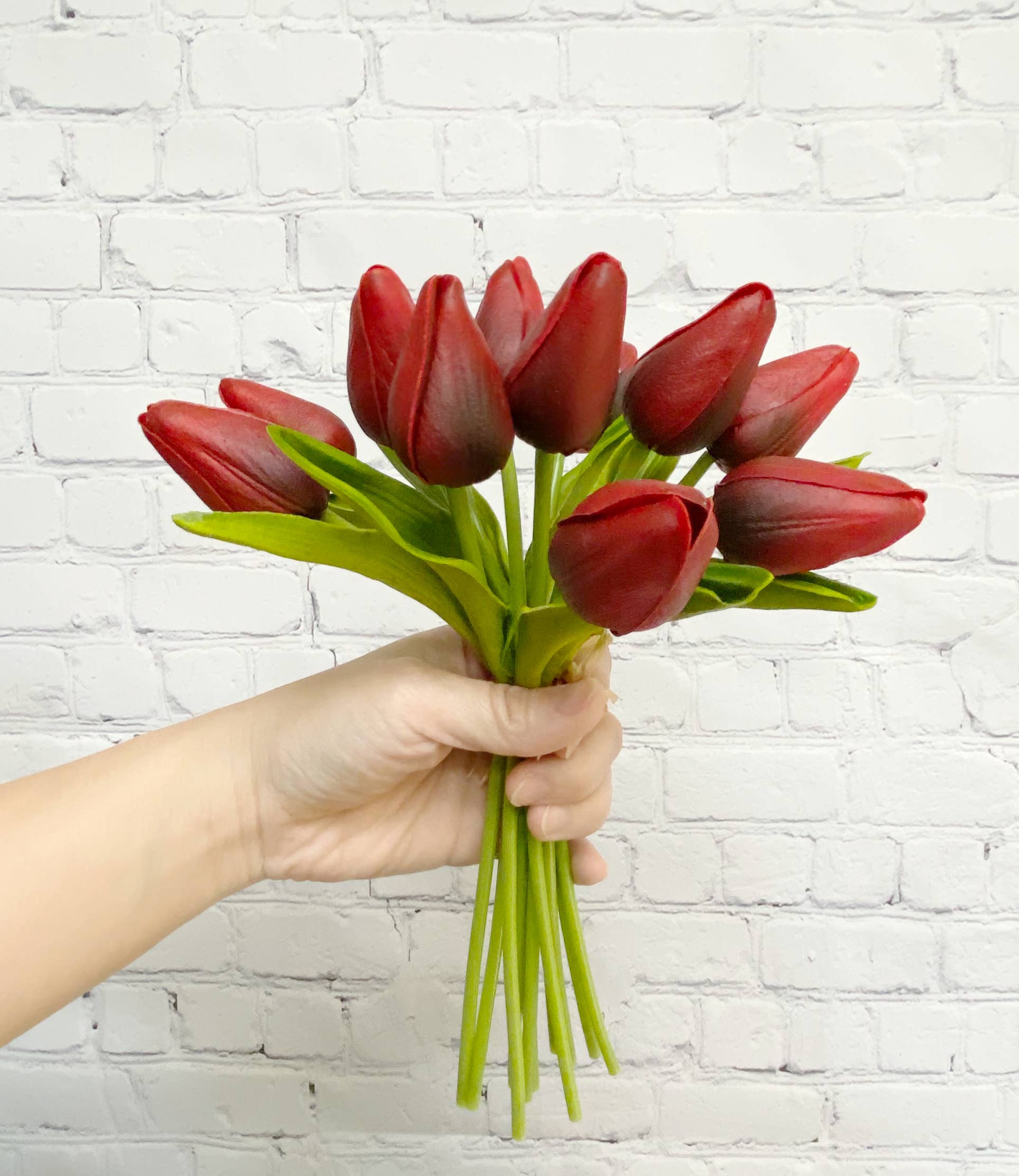 Angel Isabella - Wholesale Artificial Flowers - 1 Dozen Real Touch Tulip Bud bouquet-10.5"5