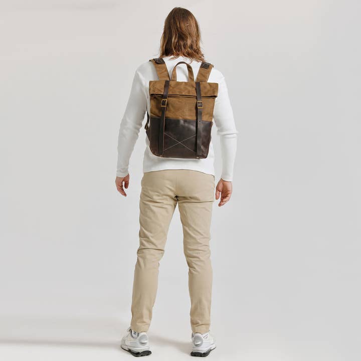 apocope.paris – Großhandel Rucksack – Herren – NES - Rucksack aus echtem Leder und beschichtetem Canvas - Camel1