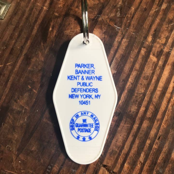 The 3 Sisters Design Co. - Wholesale Keychain - Unisex - Motel Key Fob - Parker, Banner, Kent & Wayne