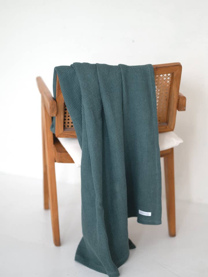 Linen Waffle Blanket/Throw BB001 In Dark Forest Colour for wholesale by Unique Linen