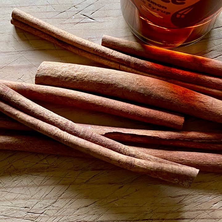 Tree Juice Maple Syrup - Wholesale Maple Syrup - 12oz Cinnamon Maple Syrup