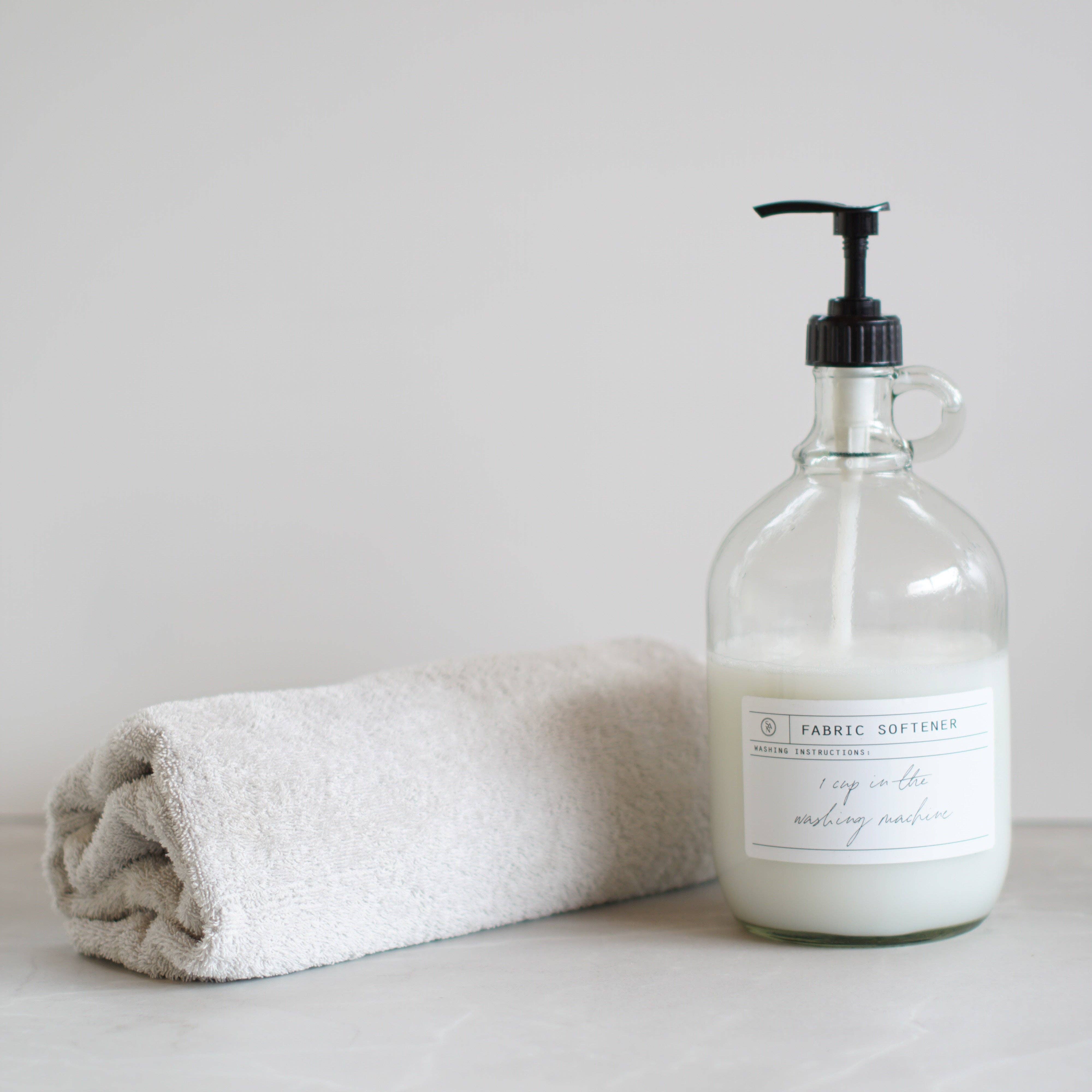 So At Nature – wholesale Laundry detergent powder/pods – Deluxe Laundry Storage Set - So At Nature1