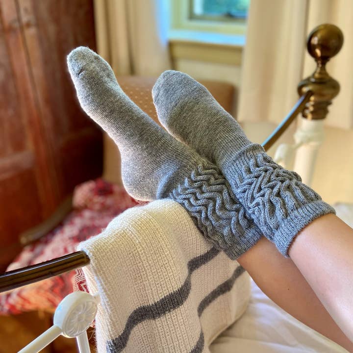 Samantha Holmes Alpaca Clothing and Gifts - Wholesale Socks – Women's - Cosy Alpaca Rib Knit Socks