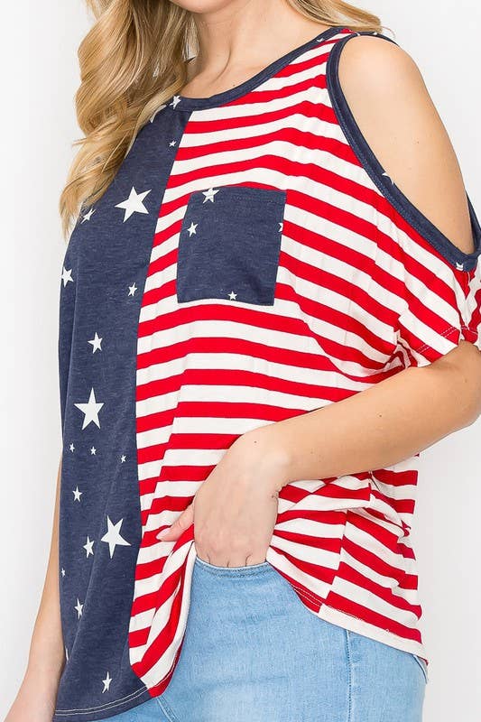 FLÅDE 10735SL524 - UDSKÆRING PÅ ÆRMESTJERNE OG STRIBET TOP for engroshandel på Faire12