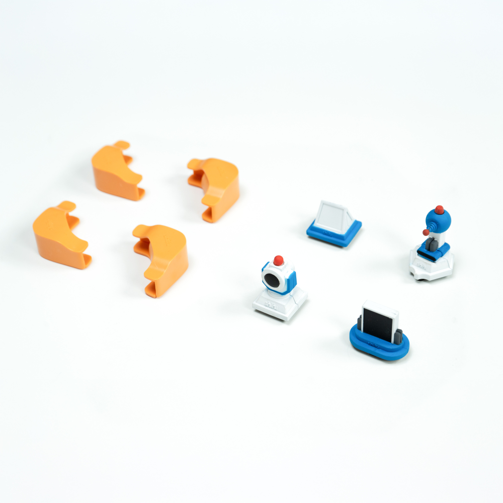 Curiosity Distribution – wholesale Board game – Tacto Laser Light Game - Interactive Laser Light Toy  - Turn your tablet into a board game - STEM2