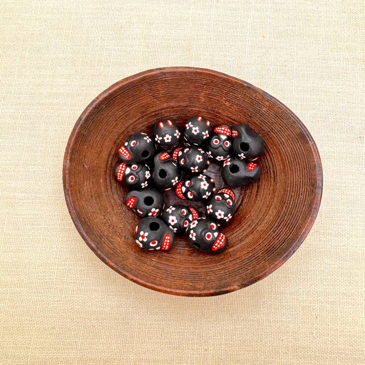 Tesoros Trading Company - Wholesale Decorative Figurine - Black Skull Bead Clay, Peru2