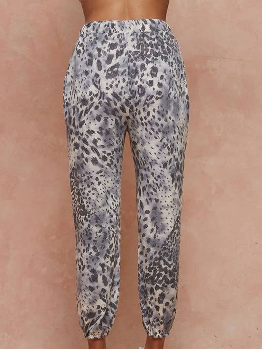 Comfy Jogger With Animal Print - 8410P for wholesale by Doe and Rae