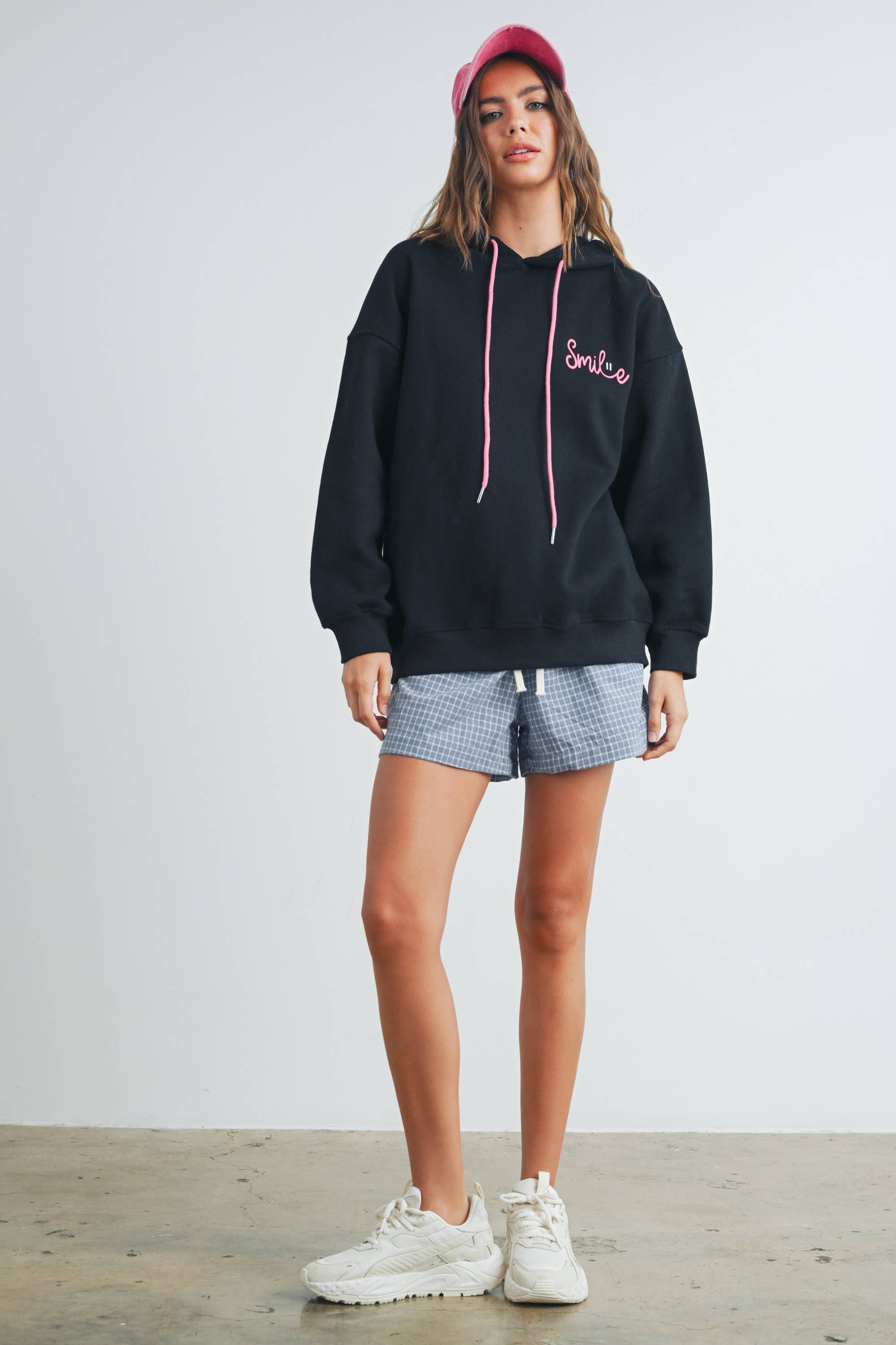 BUTTERMELON - Vendita all'ingrosso Pantaloncini - Donna - Shorts a quadretti con coulisse elastica - BMP745023