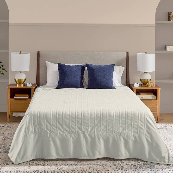 Uncanny Brands - Wholesale Bedding Blanket - Therahaus by Therapedic Full/Queen Size Ivory Heated Blanket8