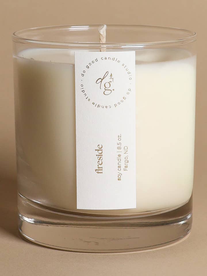 Fireside | Collection de vacances Bougie en cire de soja | Masculin pour la vente par Do Good Candle Studio