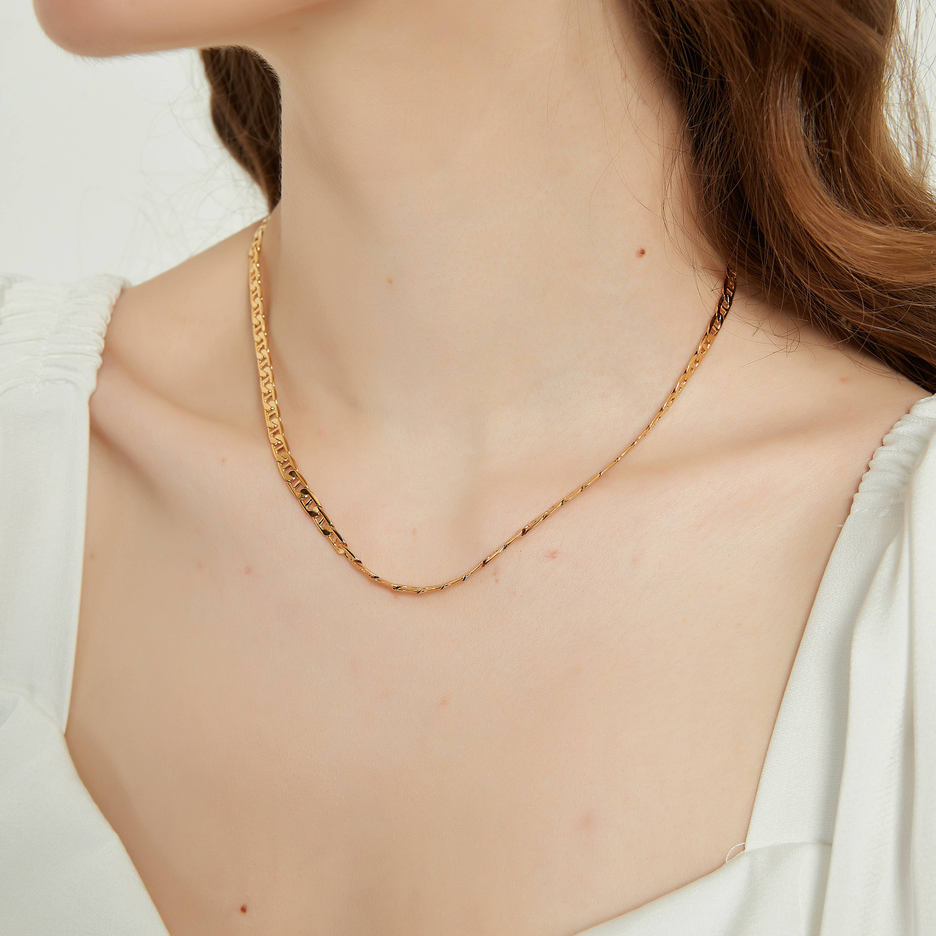 Melange Blanc - Wholesale Link & Chain Necklace - Chloe Gold flat chain dainty layering necklace5