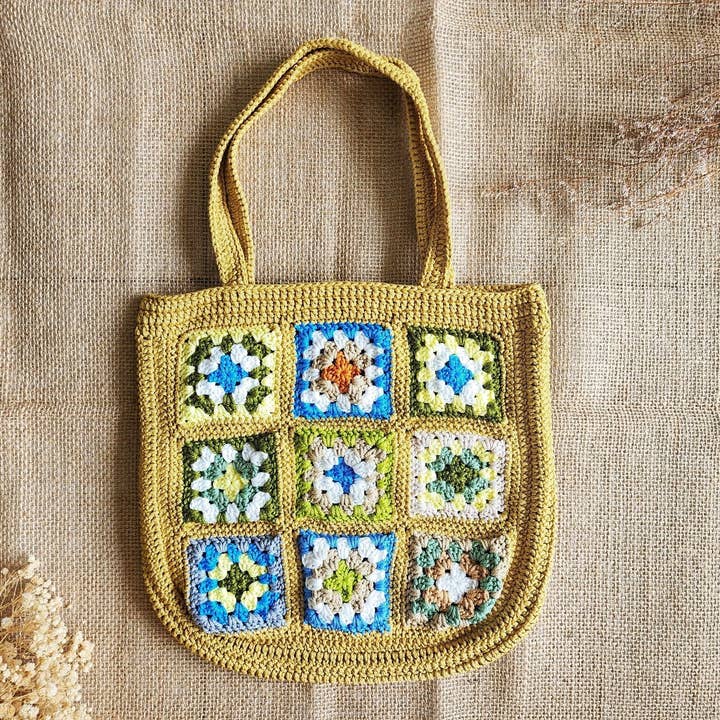 Quince Fables - Wholesale Tote Bag - Women's - Hand-Crochet Bohemian Style Granny Square Bag ✅2