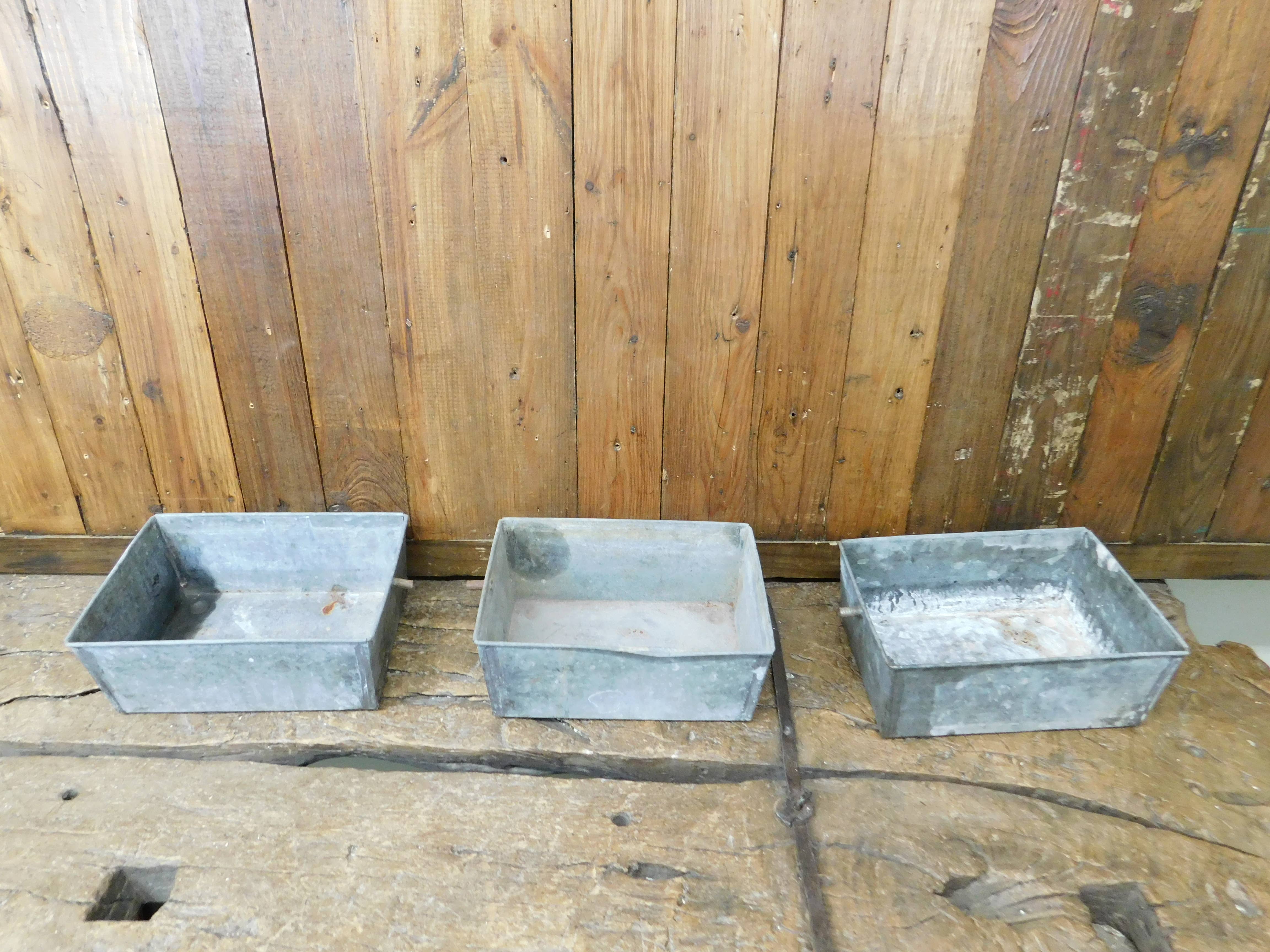 My Amigos Imports - Vente Boîtes décoratives - Boîtes de Nettoyage en Métal Vintage - Plateau à Pièces - Rangement - Présentation5