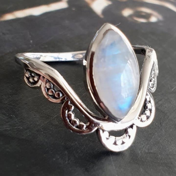 Unisex Boho Krone Månesten Ring | 925 Sterling Sølv, R6M for engroshandel hos Mistry Gems
