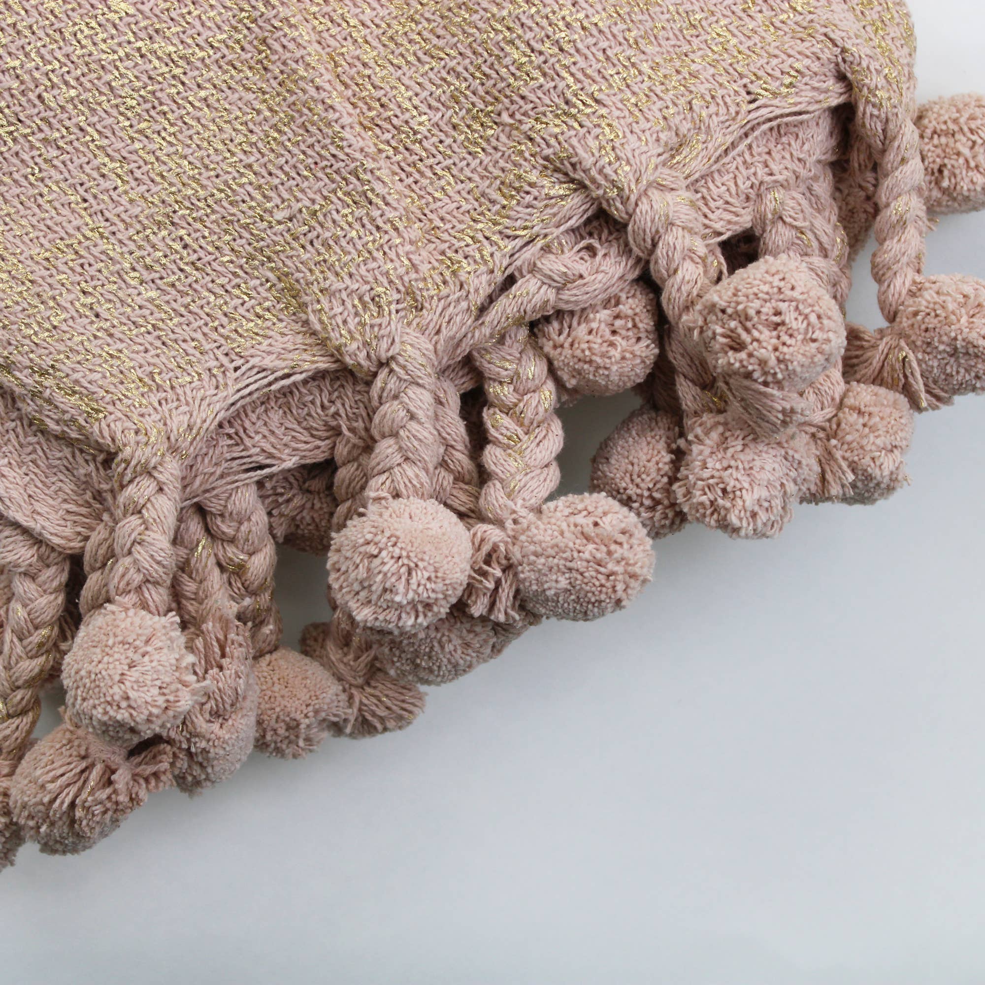 House Of Harkaari - Wholesale Throw Blanket - Pom-Pom Metallic Pattern Throw4