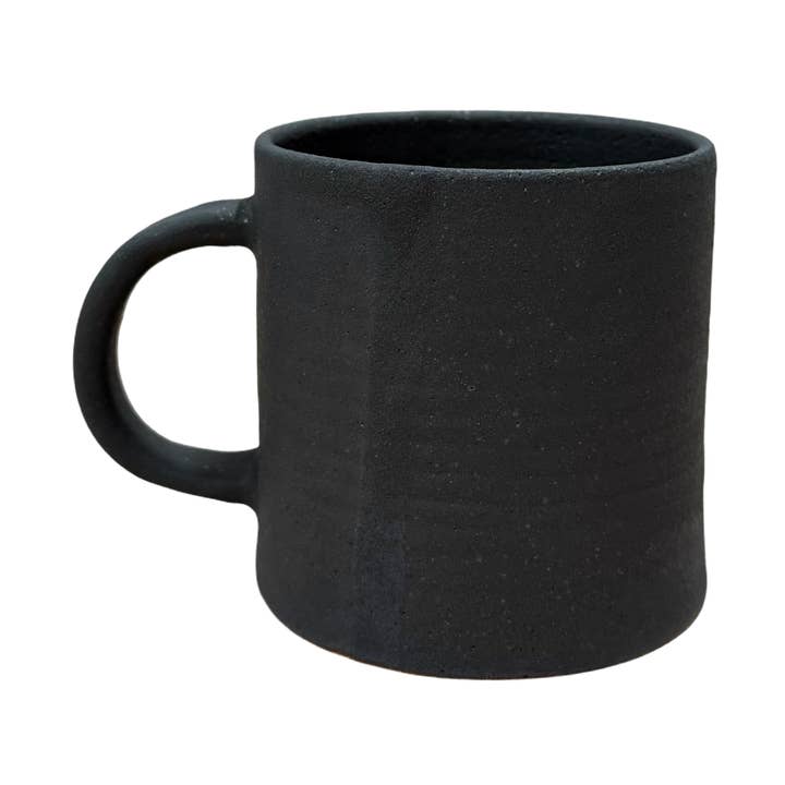 Mug noir mat pour la vente par Paige Mitchell
