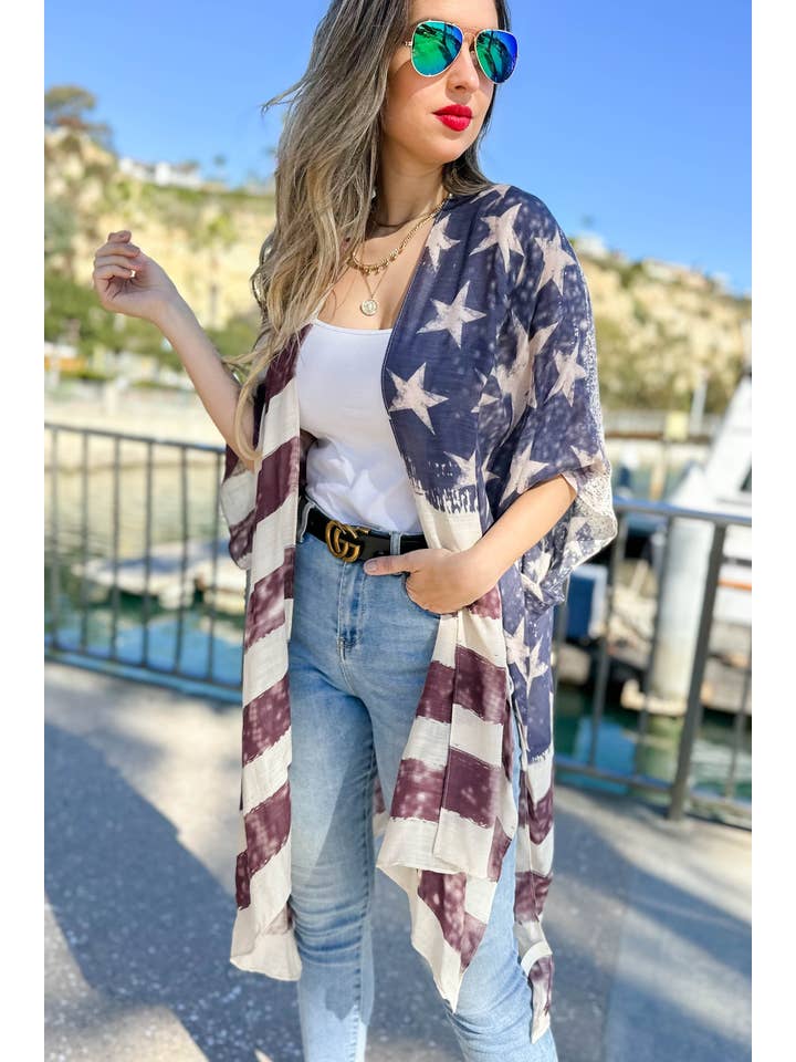 Bandiera Kimono Copri Costume con Stampa di Bandiera Americana Vintage in vendita all'ingrosso su Faire5