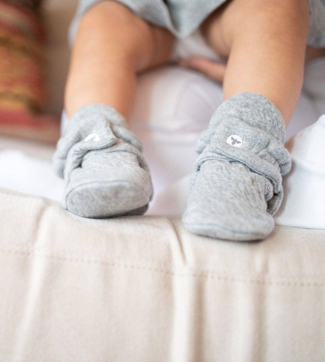 Burt's Bees Baby - Wholesale Booties - Baby - Quilted Bee Organic Cotton Baby Booties1
