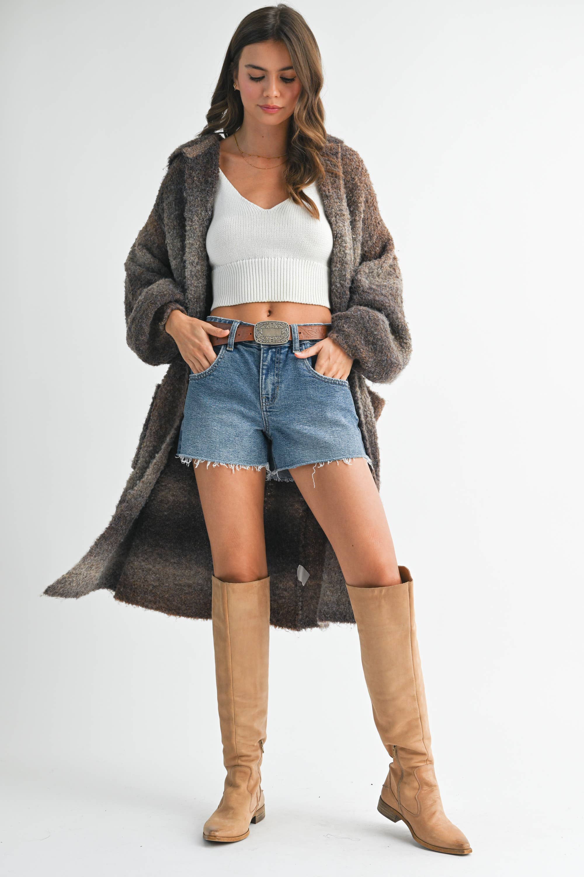 AEMI + CO - Vente Cardigan – femme - Cardigan à capuche Nelsi avec manches ballon et poches3