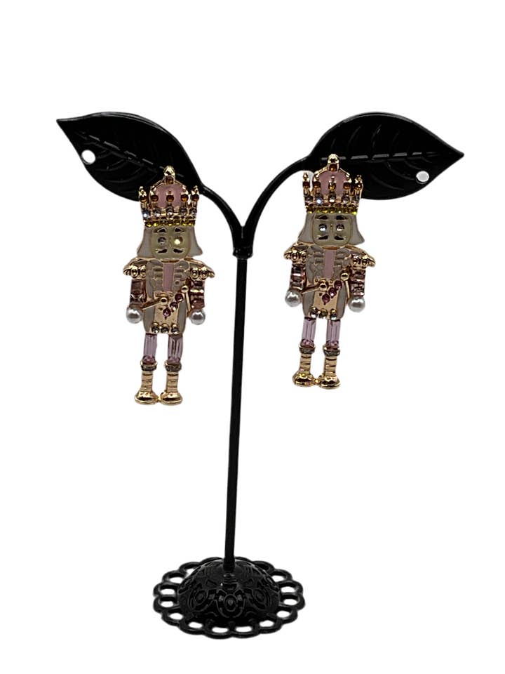 Pendientes cascanueces para venta al por mayor de S and E Hobbies and Collectables