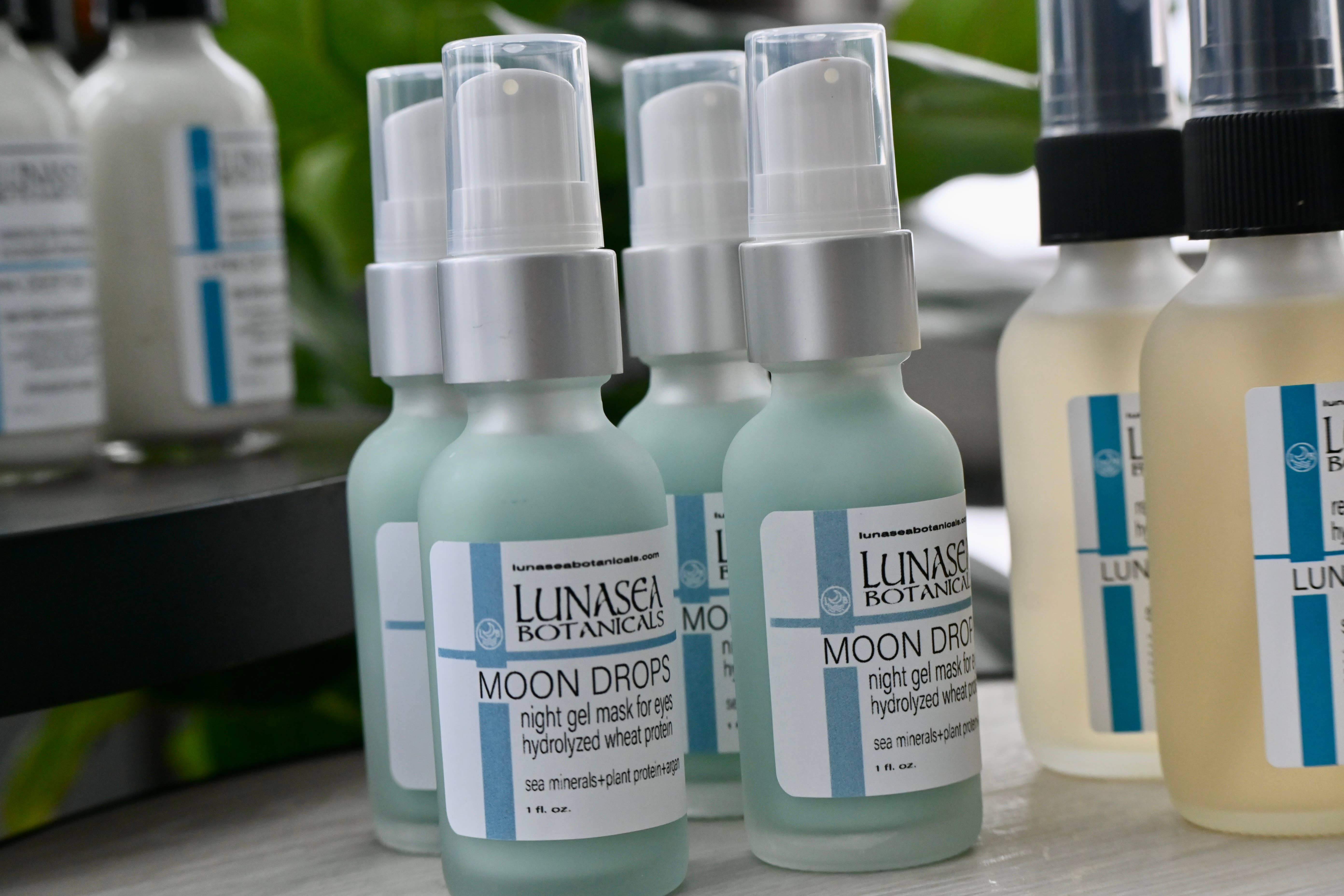 lunasea botanicals - Wholesale Eye Cream/Gel - Moon Drops Night Gel For Eyes1