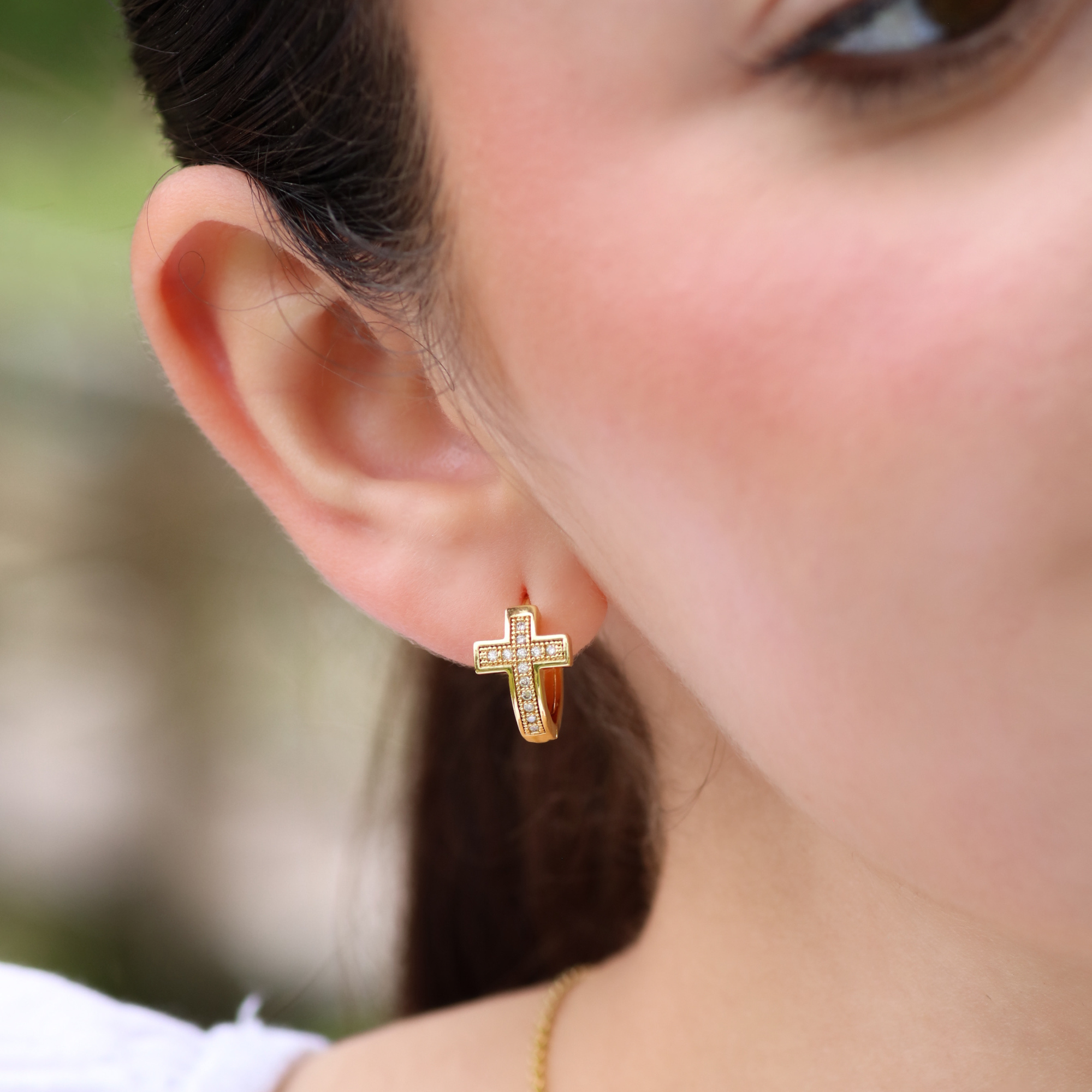 AMADI Jewelry - Wholesale Hoop Earrings - Light of Love Hoops in Gold1