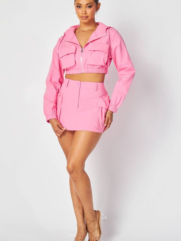 Hot & Delicious – Engroshandel Top- og nederdelsæt - Dame – Elena Hoodie Crop Jacket & Cargo Mini Nederdelsæt (HGC10247)9