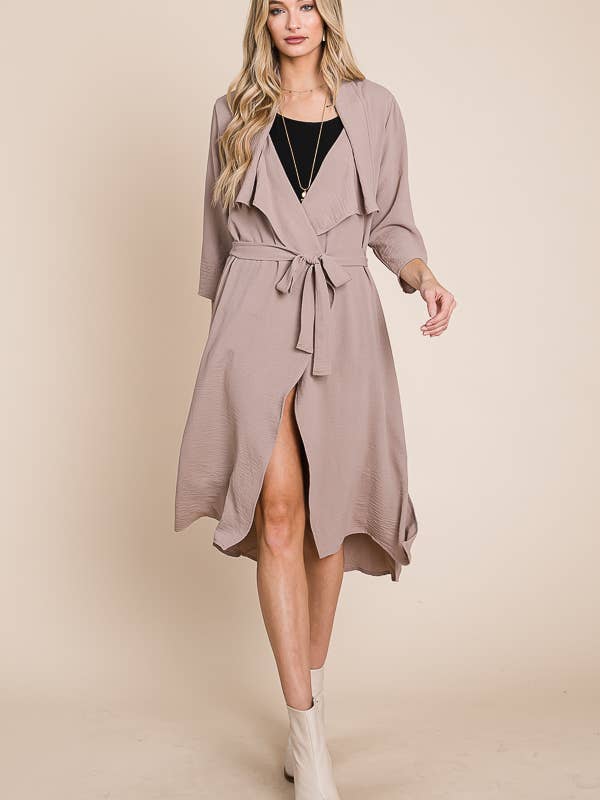 JADE BY JANE – Blusão - Mulher por atacado – CASACO DE CORPO COMPRIDO COM DRAPEADO NA FRENTE 110