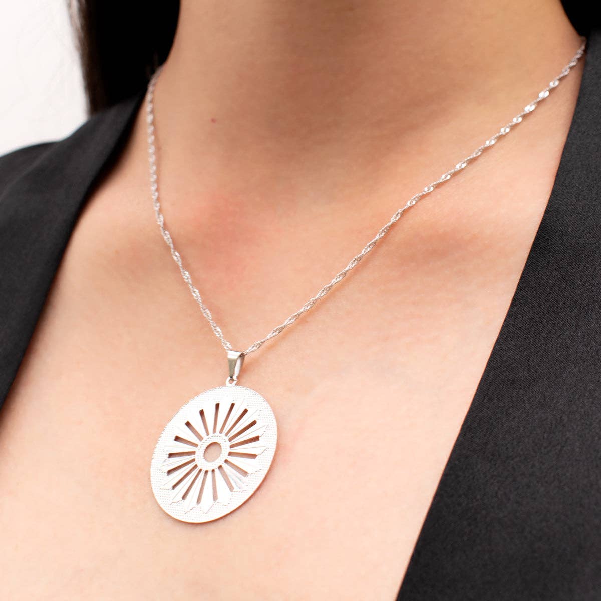 Moonlistic – Engroshandel Halskæde med vedhæng – Gypsy Hjul Halskæde (Sølv)4