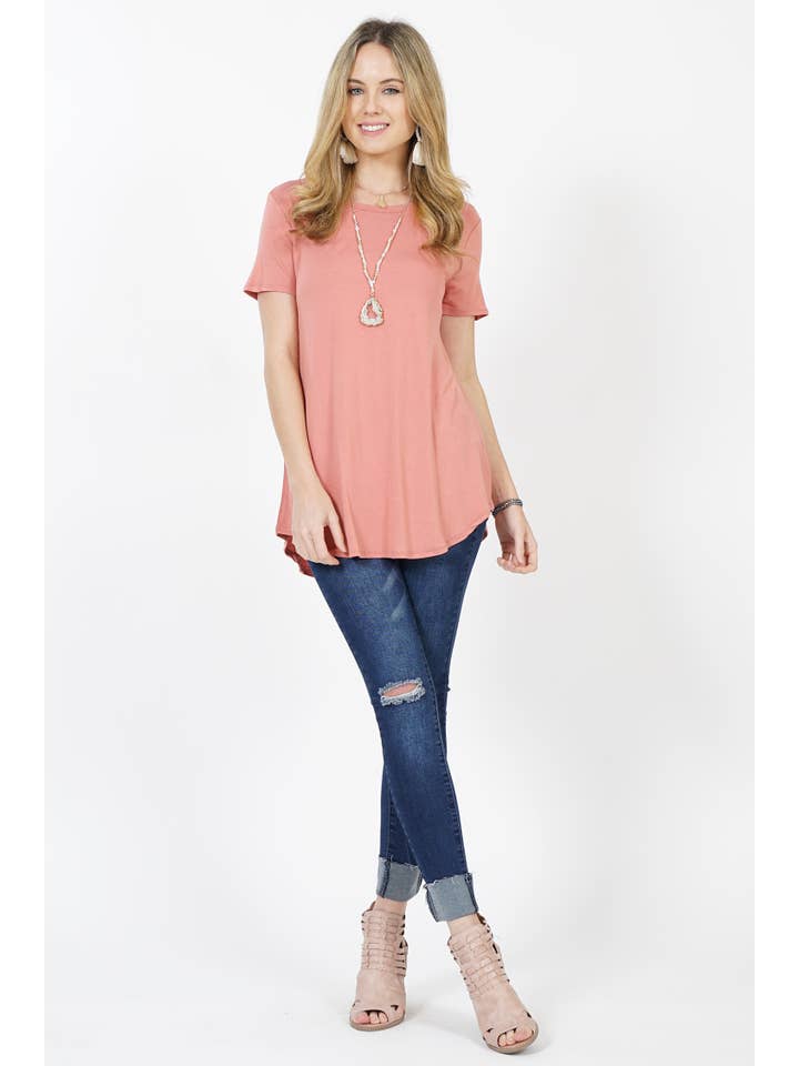 42POPS - Wholesale Knit Top - Women's - .._ SI-8133 Short Sleeve Rounded hem Tunic Top