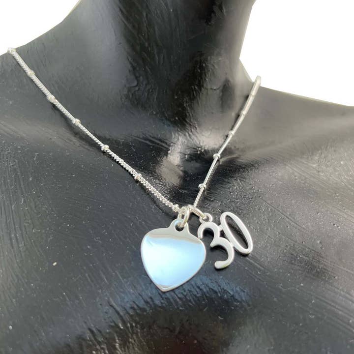 Colgante de cumpleaños chapado en plata 30 para venta al por mayor de Beadsworld