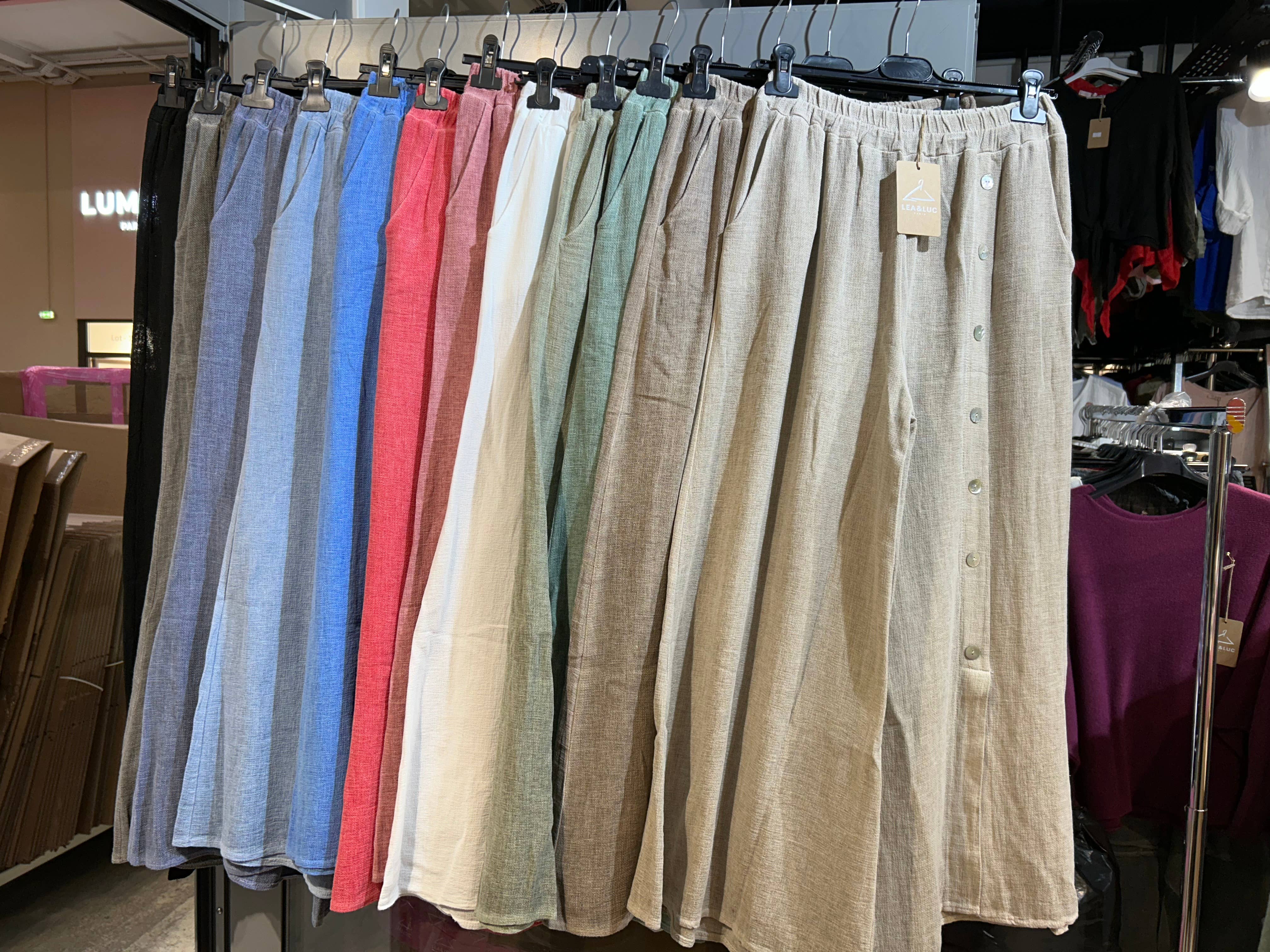 LÉA & LUC - Wholesale Pants - Women's - Trousers in 50% cotton 50% linen REF. 800721