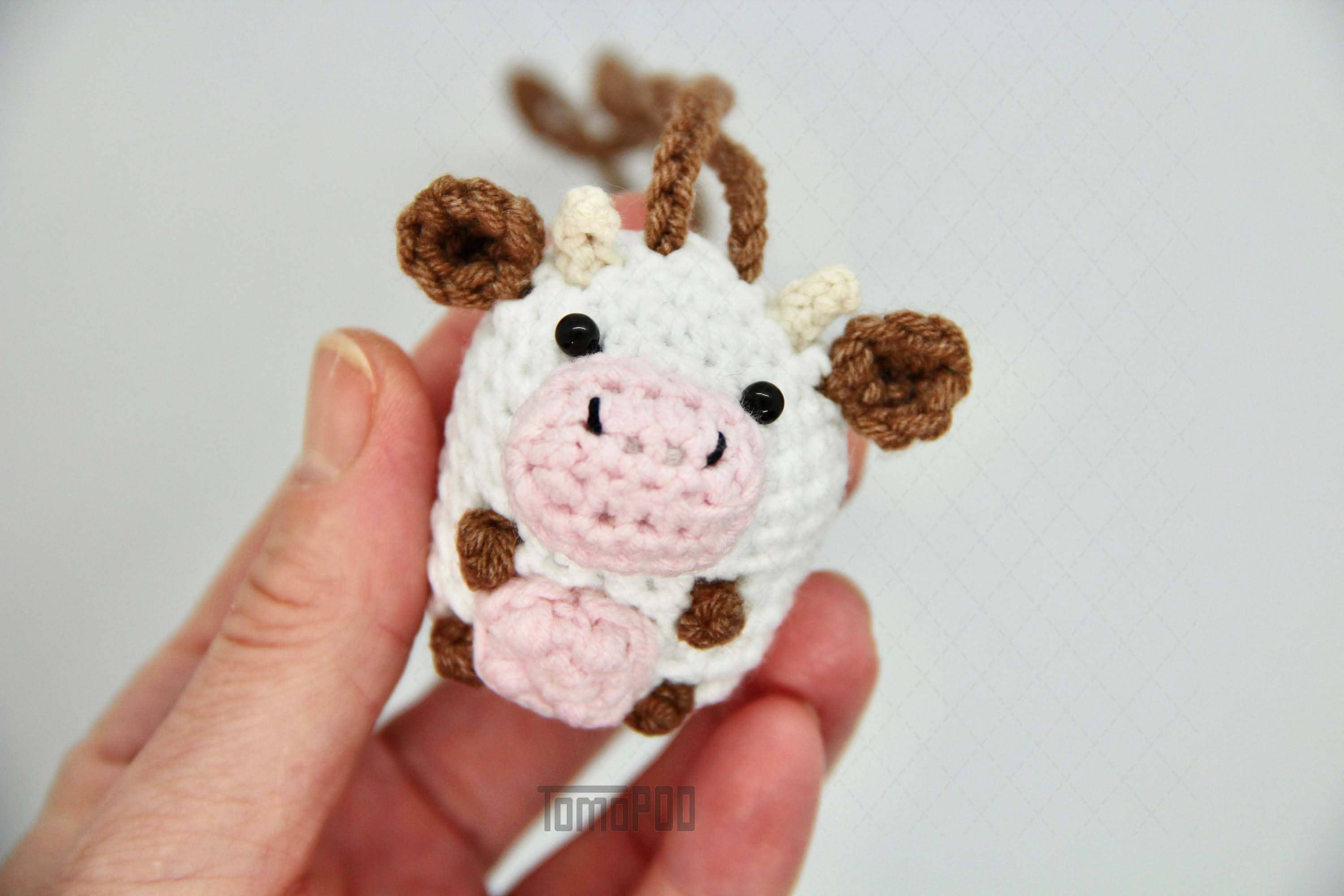 TOMOPOD LLC - Wholesale Car Decorative Charm - Unisex - Crochet Cow Car Mirror Hanging Accessories, New Car Gift5