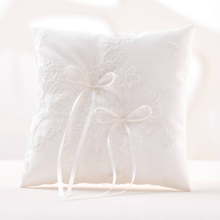Bajabella - Wholesale Throw/decorative pillow - Wedding ring pillow, bridal rings cushion0