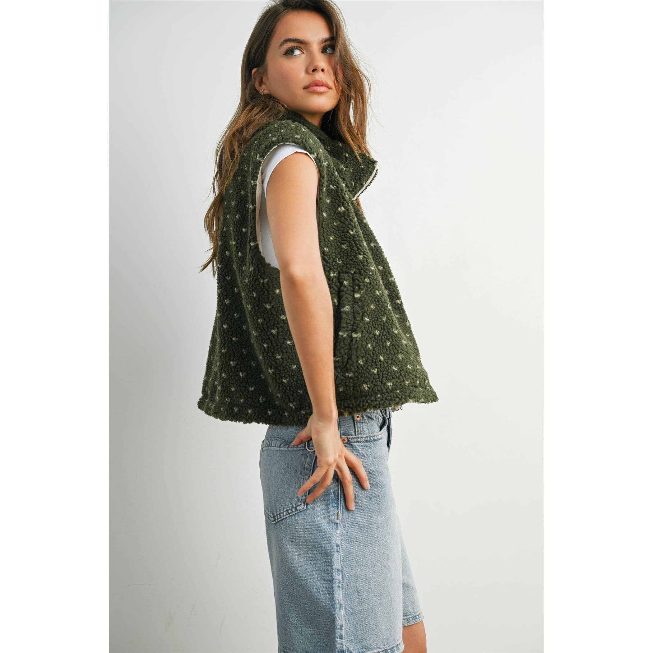BUTTERMELON - Wholesale Jacket - Women's - Floral Fleece Sleeveless Vest - BMJ784930