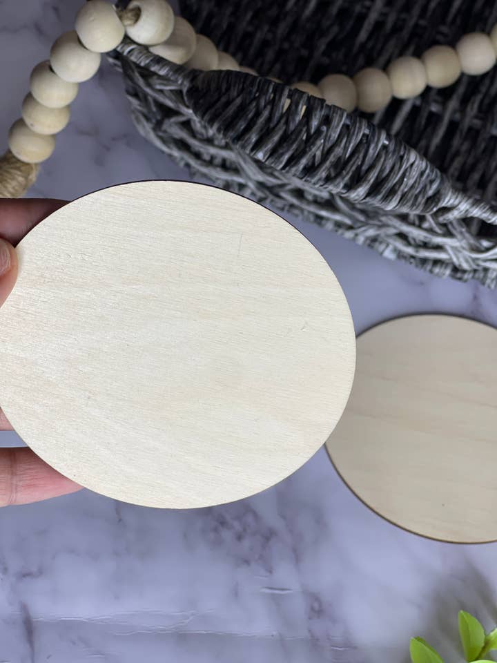 Round blank cutout for wholesale by Craft in by Raquel