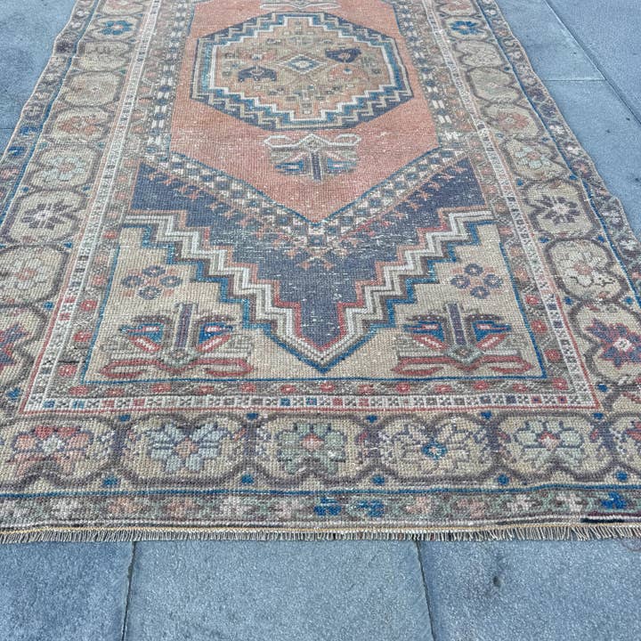 The Loom Wholesale - Wholesale Area Rug - Vintage Turkish Anatolian Area Rug 4x7 ft3