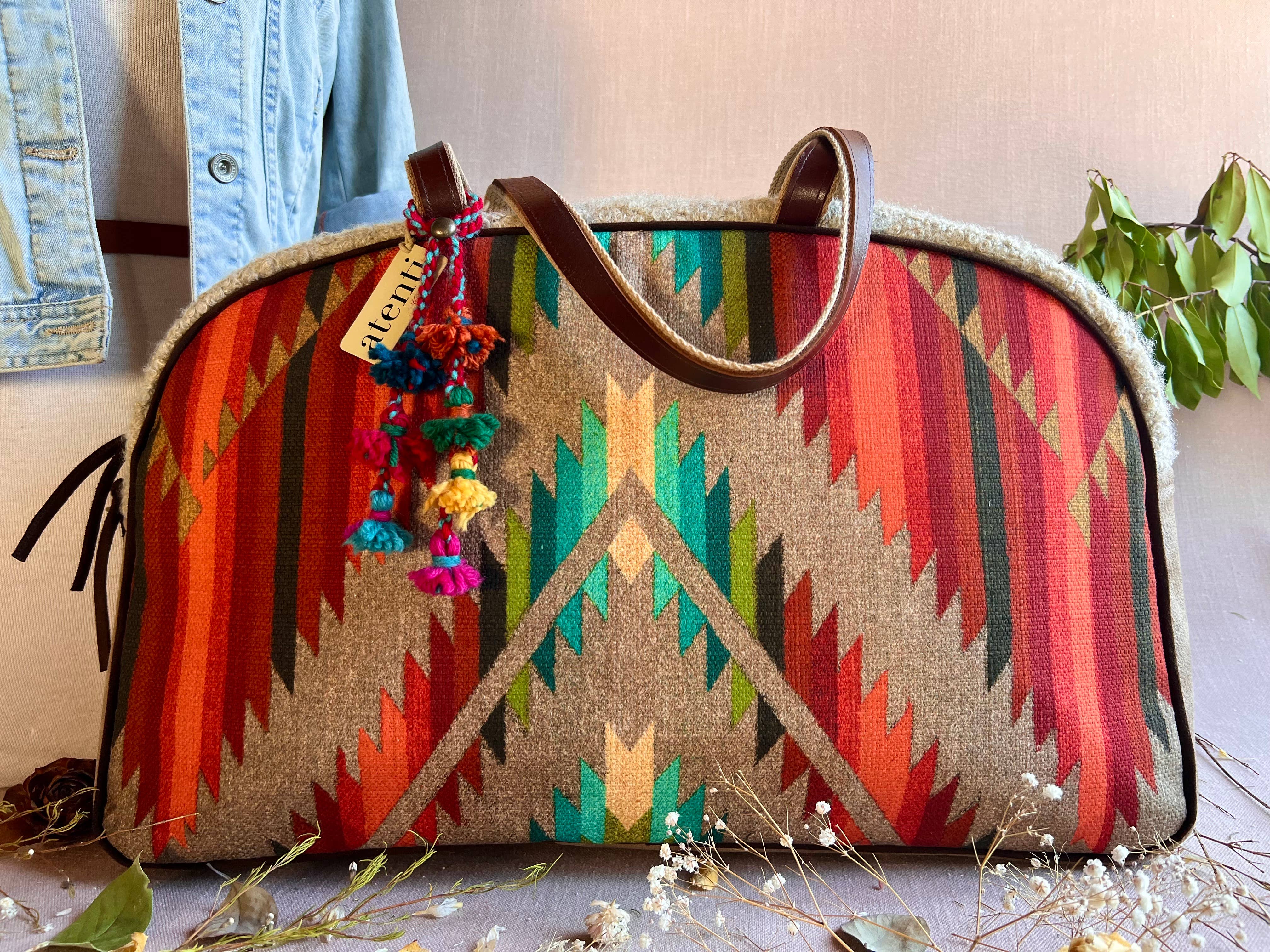 Atenti - Vente Sac de voyage – femme - Sac de voyage weekender Maverick fait main par Atenti – Fabriqué aux États-Unis5