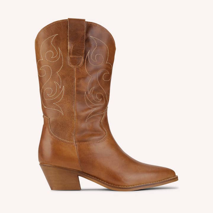 EMINA BROWN and other Purchase Wholesale joias em aco inox. Free Returns & Net 60 Terms on Faire trending on Faire.