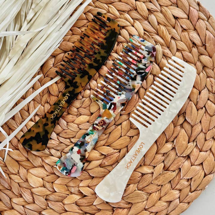 Love Attack - Wholesale Hair Brush/Comb - Cellulose Acetate Handled Detangling Combs8