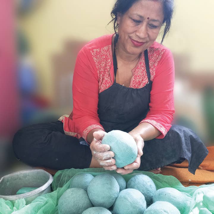 Ethical Global - Wholesale Dryer Balls - Smiley Face: Eco Wool Dryer Balls Fair Trade4