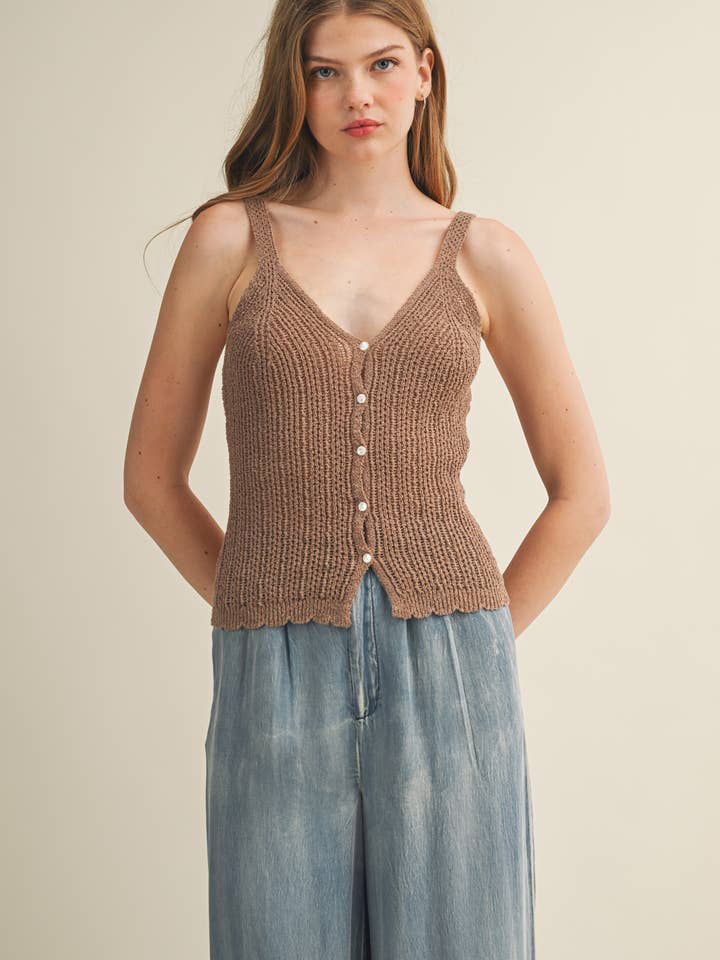 LOW-GAGUE KNIT TOP WITH BUTTON CLOSURE for wholesale by Mustard Seed